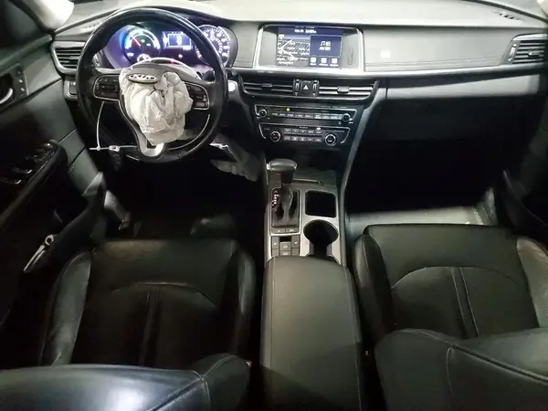 KNAGU4LE2H5012387 2017 KIA OPTIMA - Image 8