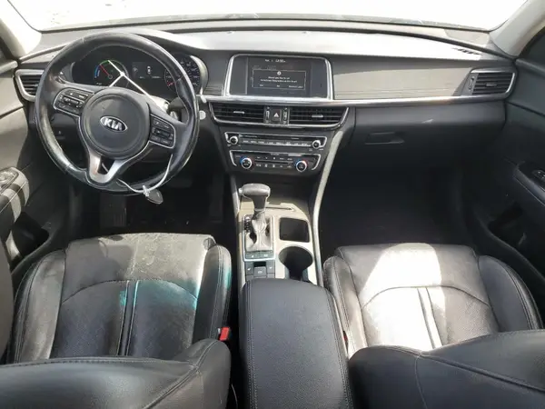 KNAGU4LE2H5017265 2017 KIA OPTIMA - Image 8