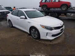 KNAGU4LE2H5017914 2017 KIA OPTIMA