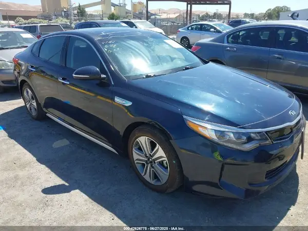 KNAGU4LE2J5020396 2018 KIA OPTIMA - Image 1