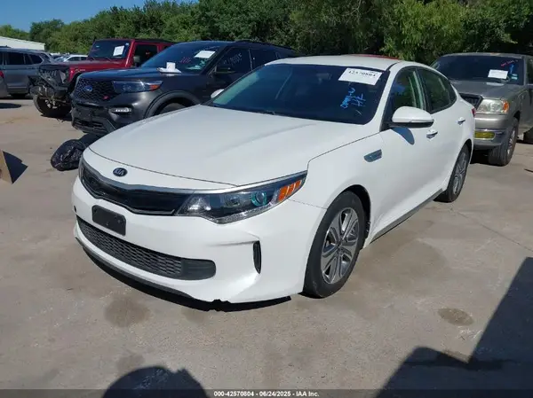 KNAGU4LE3H5012382 2017 KIA OPTIMA - Image 2