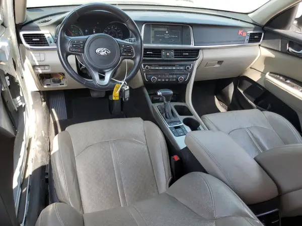 KNAGU4LE3H5012723 2017 KIA OPTIMA - Image 8
