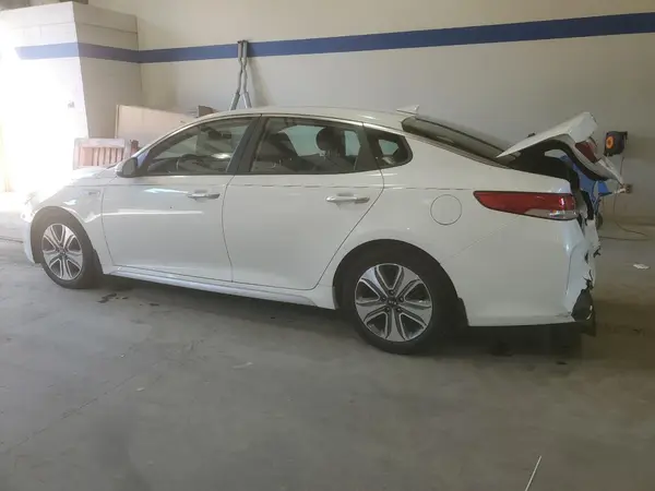 KNAGU4LE3H5018151 2017 KIA OPTIMA - Image 2