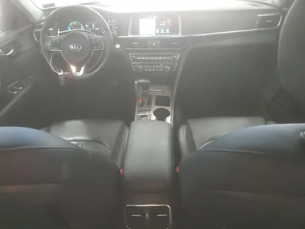 KNAGU4LE3H5018151 2017 KIA OPTIMA - Image 8