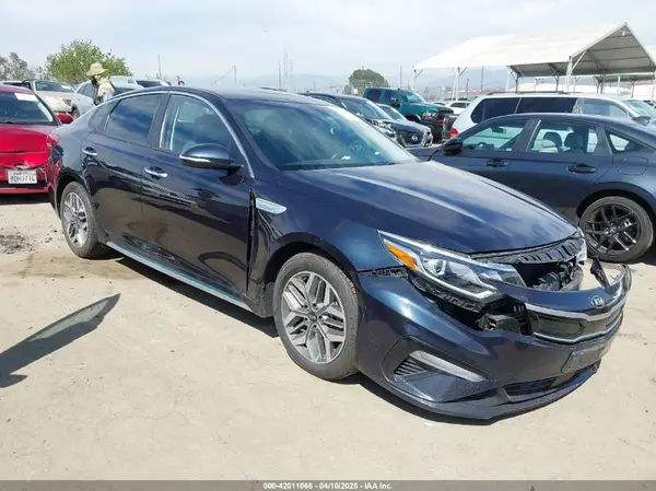 KNAGU4LE3L5037713 2020 KIA OPTIMA - Image 1