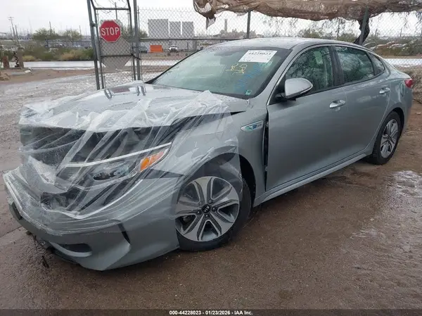 KNAGU4LE4H5017655 2017 KIA OPTIMA - Image 2