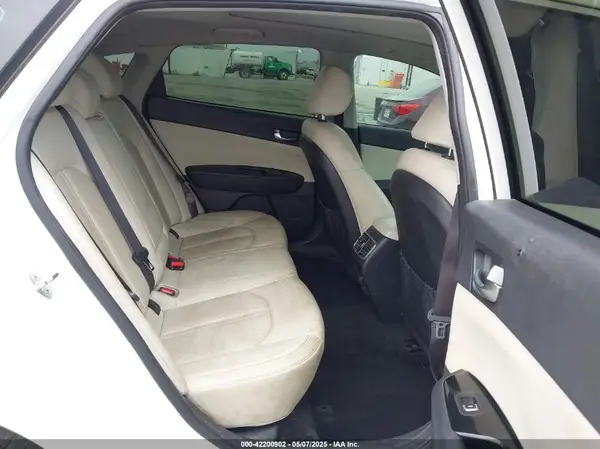 KNAGU4LE4L5038983 2020 KIA OPTIMA - Image 8