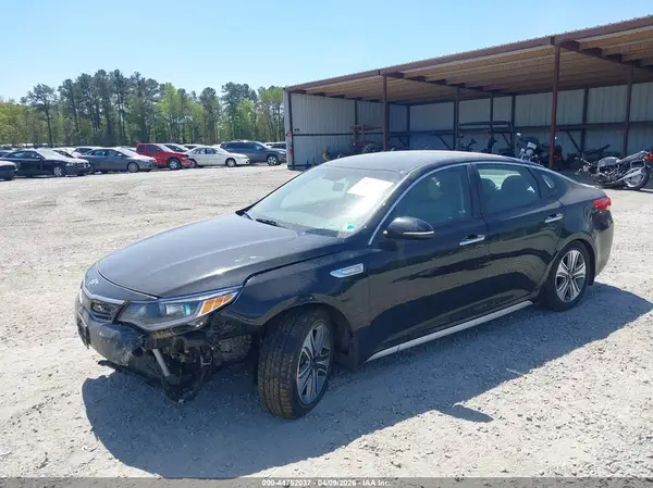 KNAGU4LE5H5009807 2017 KIA OPTIMA - Image 2