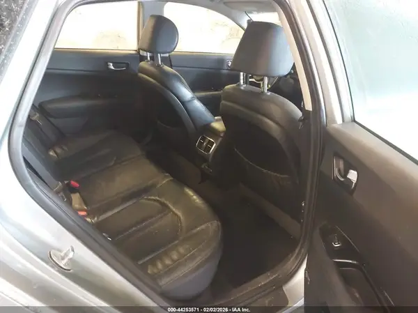 KNAGU4LE5H5012139 2017 KIA OPTIMA - Image 8