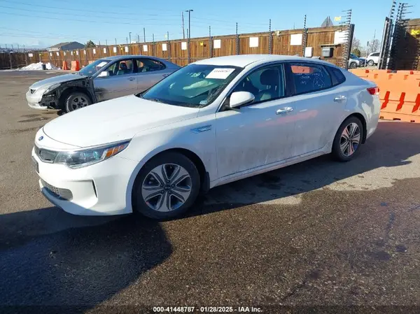 KNAGU4LE5H5018152 2017 KIA OPTIMA - Image 2