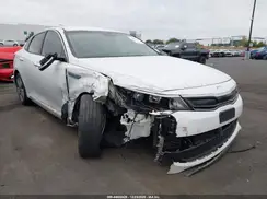 KNAGU4LE5J5022658 2018 KIA OPTIMA
