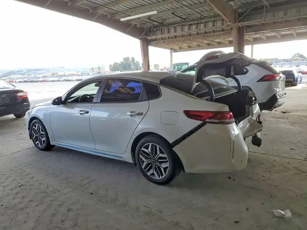 KNAGU4LE5L5041939 2020 KIA OPTIMA - Image 2