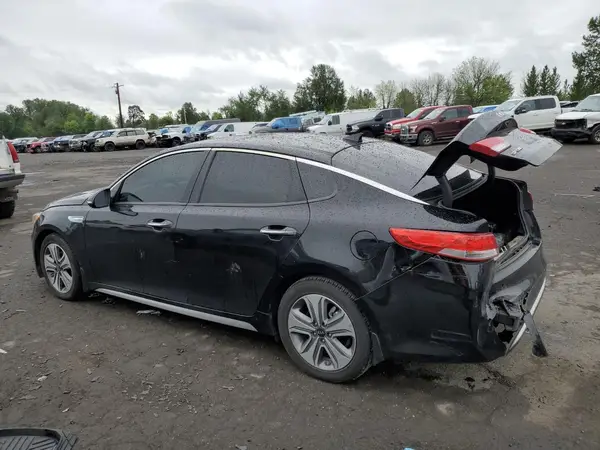 KNAGU4LE6H5010805 2017 KIA OPTIMA - Image 2