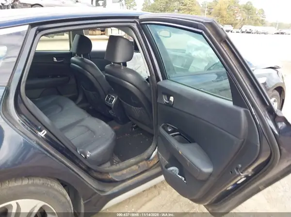 KNAGU4LE6K5032505 2019 KIA OPTIMA - Image 8