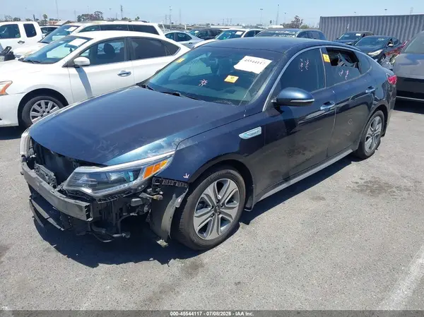KNAGU4LE7H5017472 2017 KIA OPTIMA - Image 2