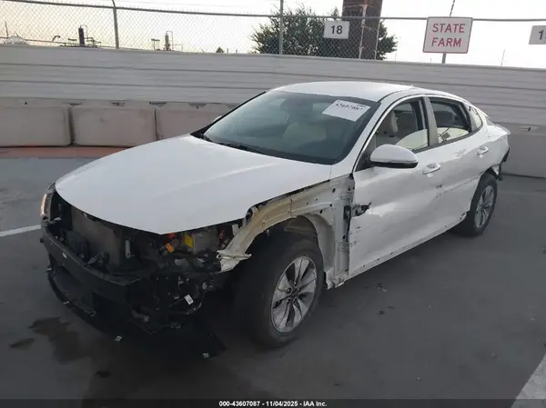 KNAGU4LE7K5032481 2019 KIA OPTIMA - Image 2