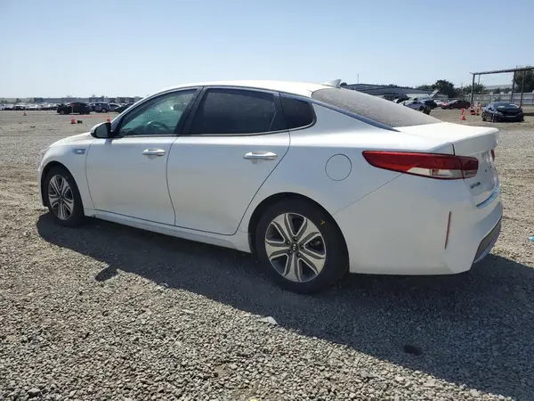 KNAGU4LE8J5024839 2018 KIA OPTIMA - Image 2