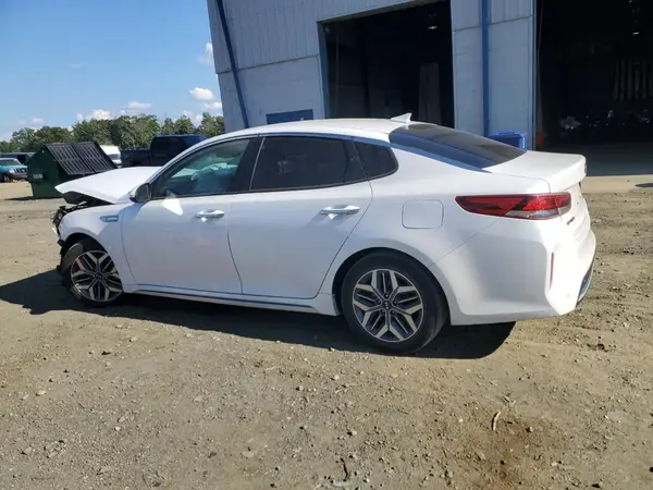 KNAGU4LE8L5037237 2020 KIA OPTIMA - Image 2