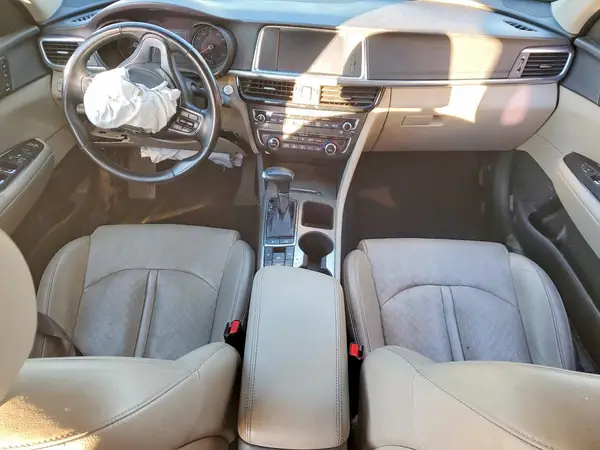 KNAGU4LE9H5012404 2017 KIA OPTIMA - Image 8