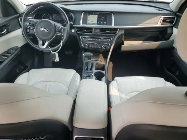 KNAGU4LE9J5021187 2018 KIA OPTIMA - Image 8