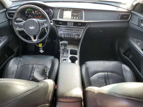 KNAGU4LE9J5021464 2018 KIA OPTIMA - Image 8