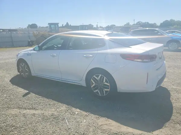 KNAGU4LE9L5038624 2020 KIA OPTIMA - Image 2