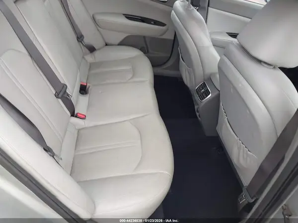 KNAGV4LD0H5007807 2017 KIA OPTIMA - Image 8