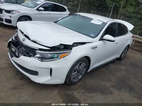 KNAGV4LD1H5013048 2017 KIA OPTIMA - Image 2