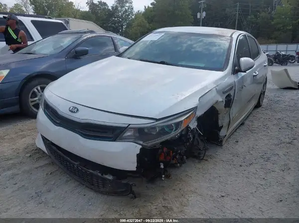 KNAGV4LD2H5010143 2017 KIA OPTIMA - Image 2
