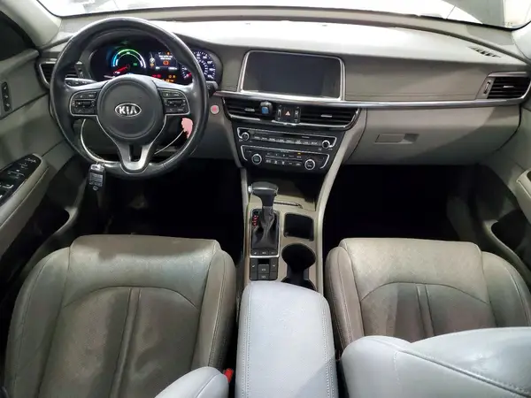 KNAGV4LD2H5015858 2017 KIA OPTIMA - Image 8