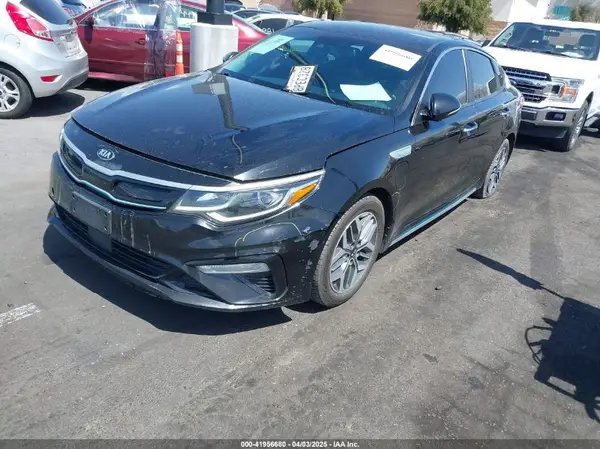 KNAGV4LD2L5040218 2020 KIA OPTIMA - Image 2