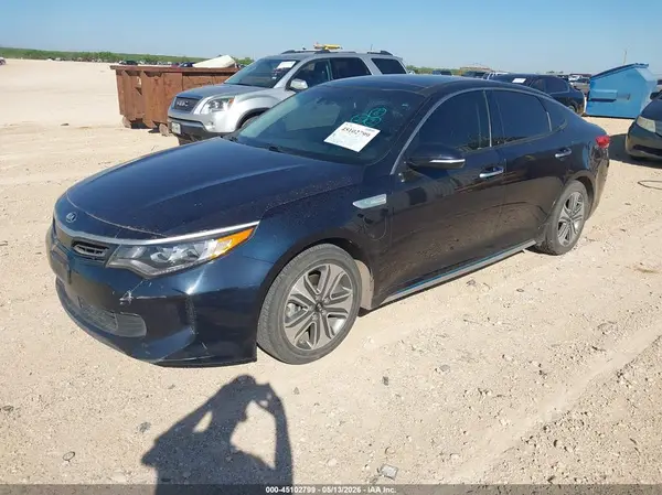 KNAGV4LD3J5023070 2018 KIA OPTIMA - Image 2