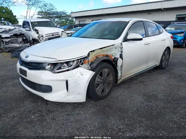 KNAGV4LD4H5007440 2017 KIA OPTIMA - Image 2