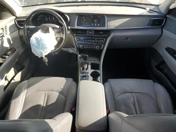 KNAGV4LD4H5010905 2017 KIA OPTIMA - Image 8