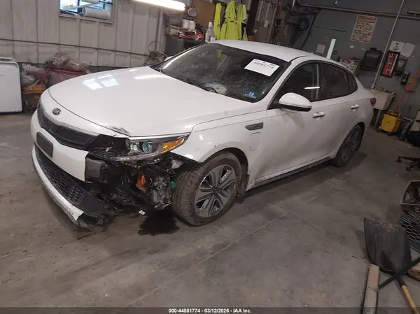 KNAGV4LD4J5025054 2018 KIA OPTIMA - Image 2