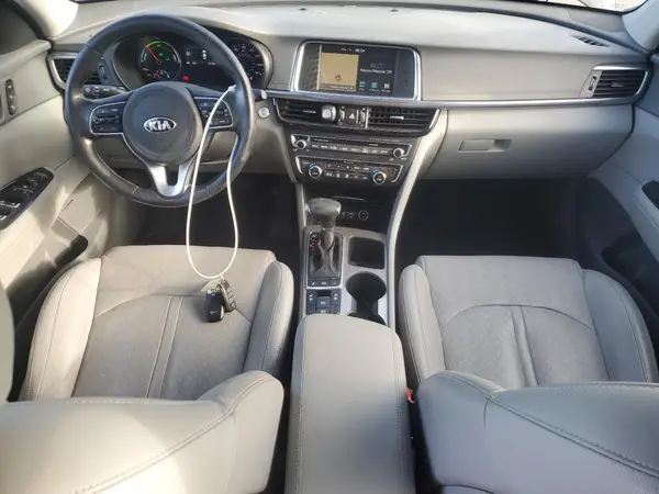 KNAGV4LD5H5015854 2017 KIA OPTIMA - Image 8