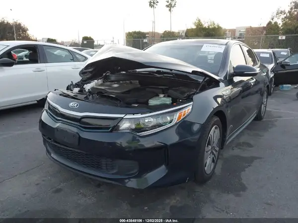 KNAGV4LD5J5022650 2018 KIA OPTIMA - Image 2