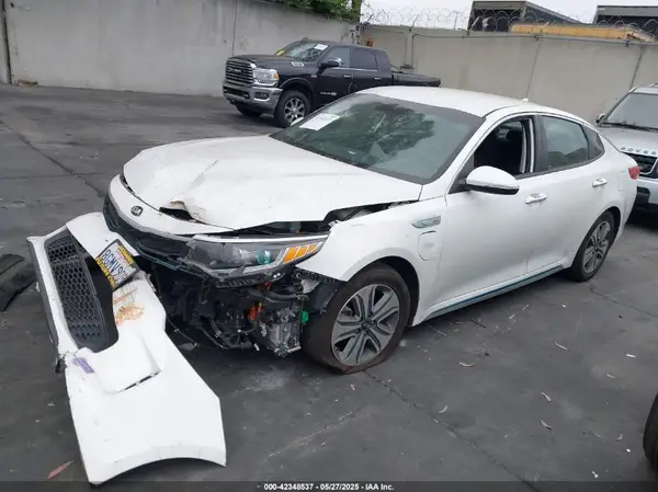 KNAGV4LD5K5031981 2019 KIA OPTIMA - Image 2