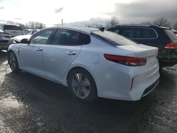 KNAGV4LD6H5010355 2017 KIA OPTIMA - Image 2