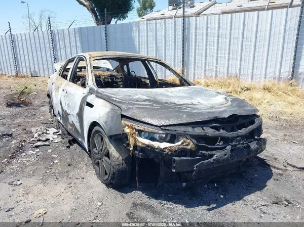 KNAGV4LD6H5011389 2017 KIA OPTIMA - Image 1