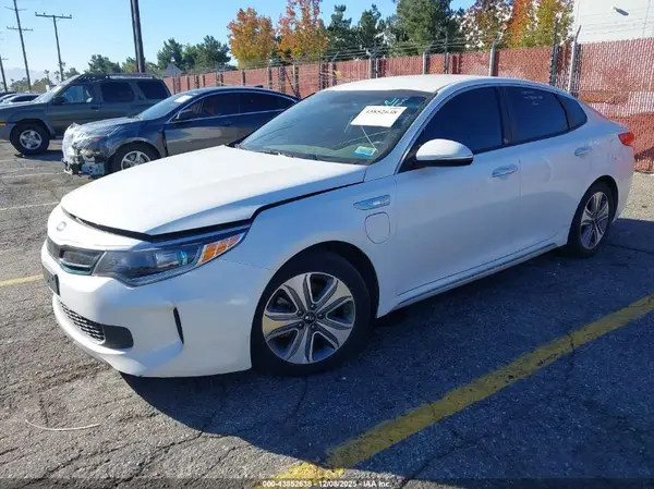 KNAGV4LD6H5017998 2017 KIA OPTIMA - Image 2