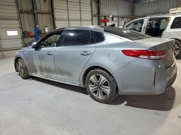 KNAGV4LD8H5008963 2017 KIA OPTIMA - Image 2