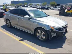 KNAGV4LD8J5021895 2018 KIA OPTIMA