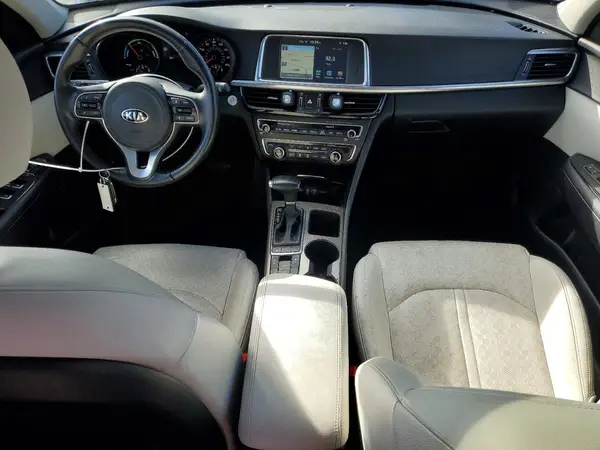 KNAGV4LD9J5022182 2018 KIA OPTIMA - Image 8