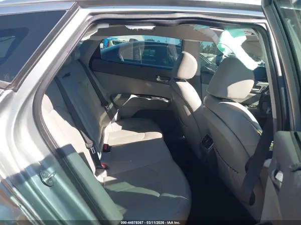 KNAGV4LDXH5008964 2017 KIA OPTIMA - Image 8