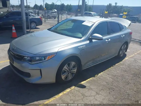 KNAGV4LDXJ5022059 2018 KIA OPTIMA - Image 2