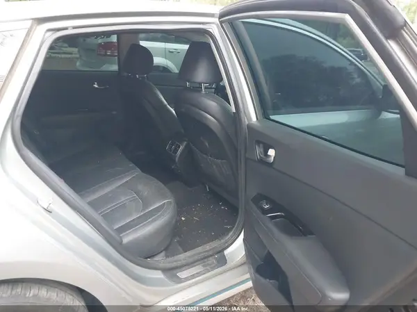 KNAGV4LDXJ5025155 2018 KIA OPTIMA - Image 8