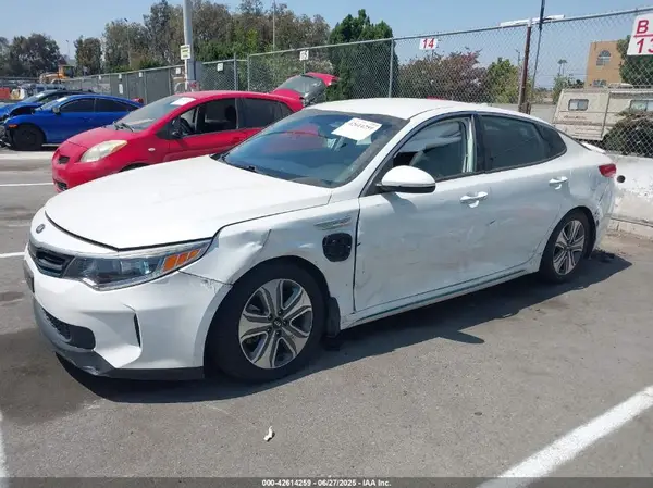 KNAGV4LDXJ5025673 2018 KIA OPTIMA - Image 2