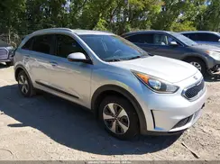 KNDCB3LC0H5039801 2017 KIA NIRO