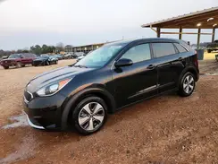 KNDCB3LC0H5048417 2017 KIA NIRO